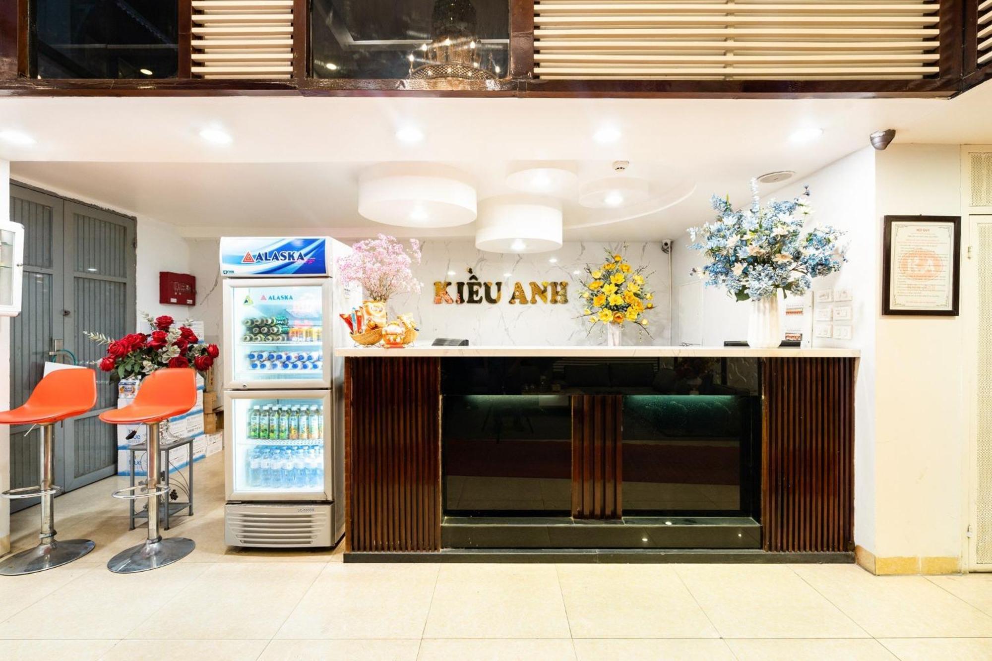 Kieu Anh Hotel - 81 Trung Kinh - By Bay Luxury Ханой Экстерьер фото